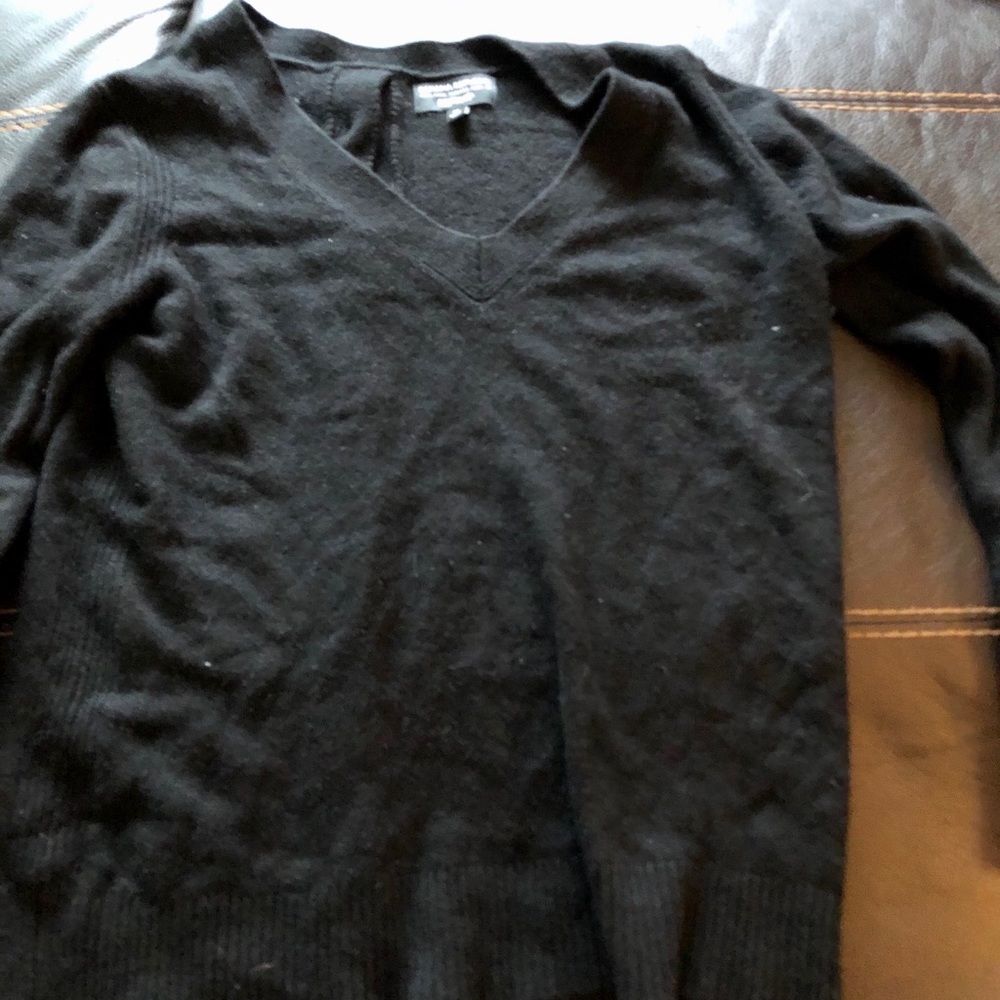 XL black V neck sweater with button up back